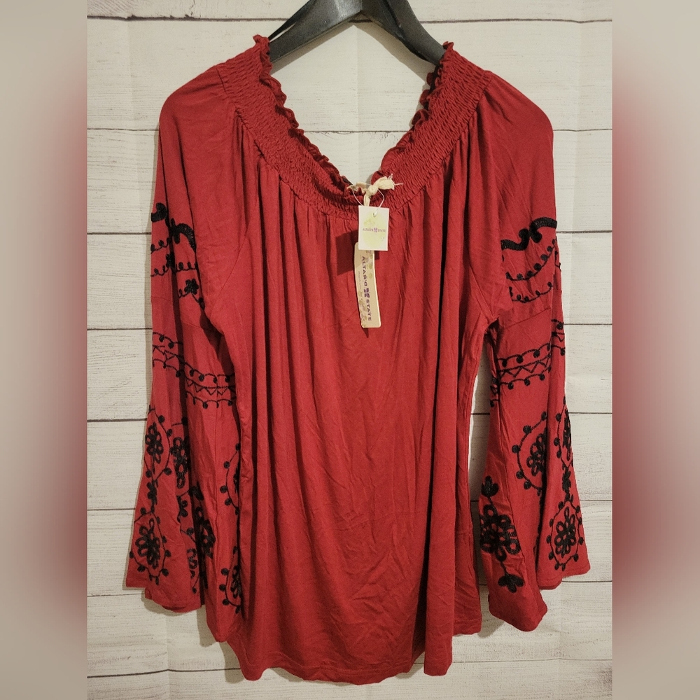 Altar'd State Womens Blouse Tunic Bell Sleeve BOHO Floral Embroidered Large NWT